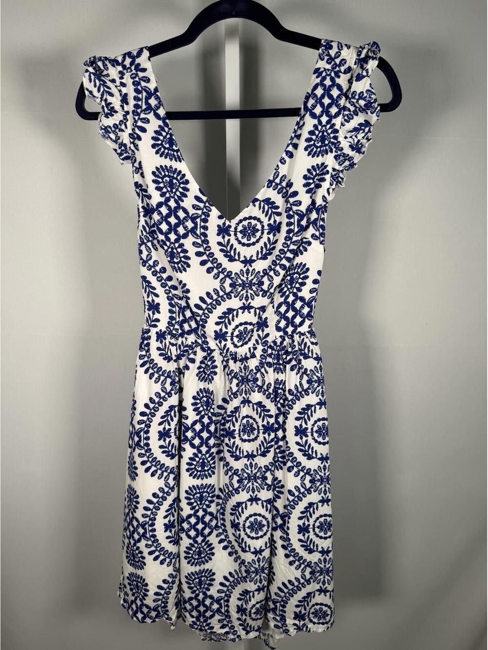 NWT Cupshe White & Blue Floral Boho Mini Dress Women's Size M - Picture 3 of 6